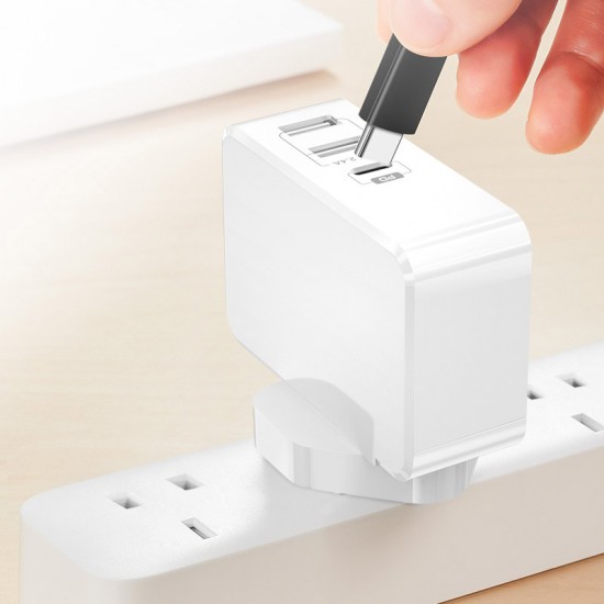 WALL CHARGER MULTI PORT  WITHE PD TECHNOLOGY white BY ESRGEAR